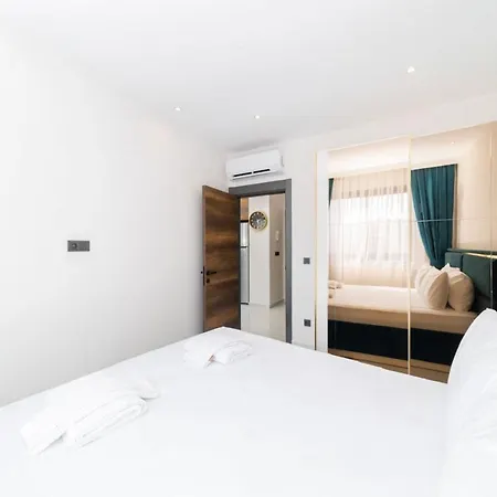 Exceptional Flat With Shared Pools In Alanya Apartament
