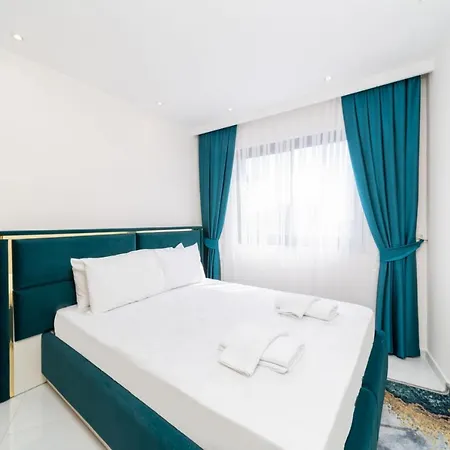 Exceptional Flat With Shared Pools In Alanya *
